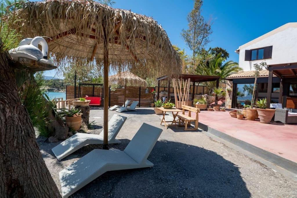 Sea And Sun Metaxy Mas, Brand-New, Beachfront ! Chania  Buitenkant foto
